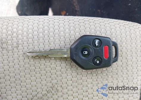 2018 Subaru Outback 2.5I Premium z USA, uszkodzony, nr VIN 4S4BSADCXJ3242089